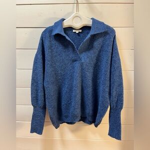 LIVOM – BLUE TEXTURED COLLAR SWEATER – SIZE L
